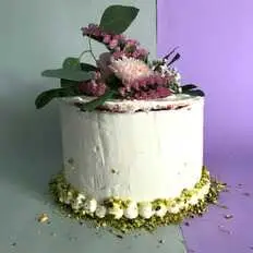 Layer cake de mariage pistache framboise, Pâtisseries dédiées aux intolérances alimentaires 61110 Bretoncelles