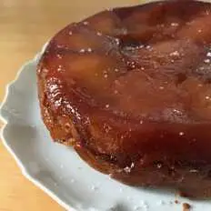 Photo de tarte tatin à la fleur de sel sans gluten